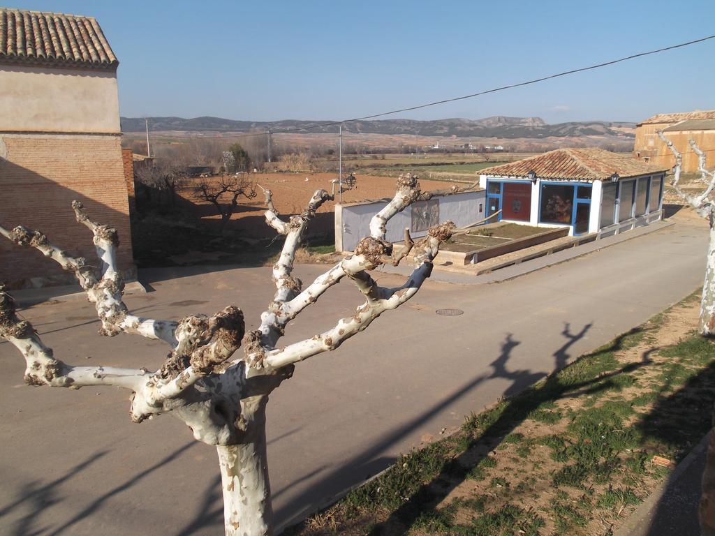 Albergue Cetina Buitenkant foto